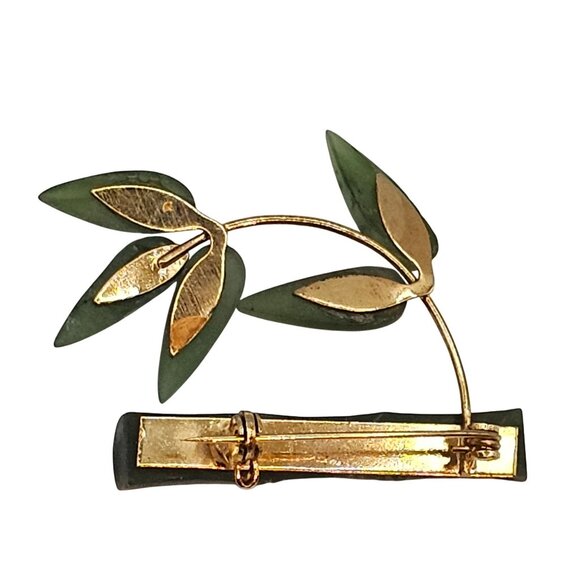 VTG Brooch Jade Green Stone Bamboo Leaves Botanical Cottagecore FairyCore Pin - Picture 11 of 15